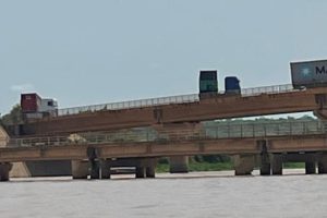 Bénin – Niger : nouvel incident sur le pont du fleuve Niger, un homme maîtrisé après des coups de feu.
